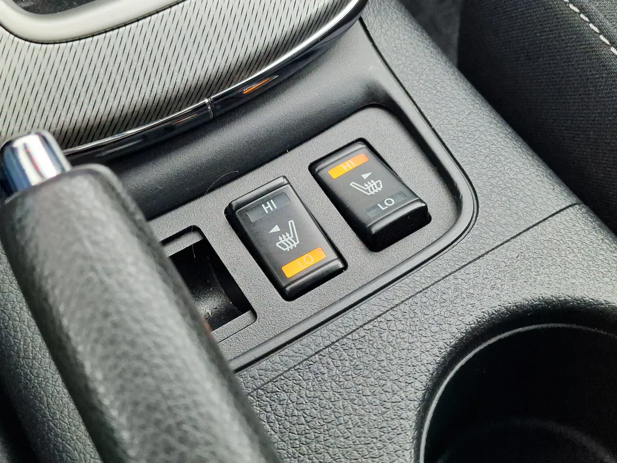 Nissan Sentra 1.6 CVT (117 л.с.)