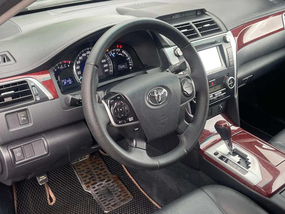 Toyota Camry 2.5 AT (181 л.с.), 2012 — фото 5