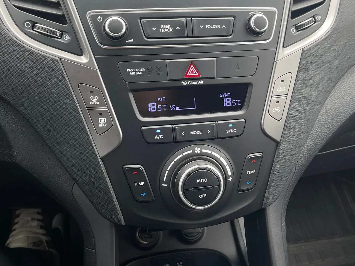 Hyundai Santa Fe 2.4 AT AWD (171 л.с.), 2017 — фото 10