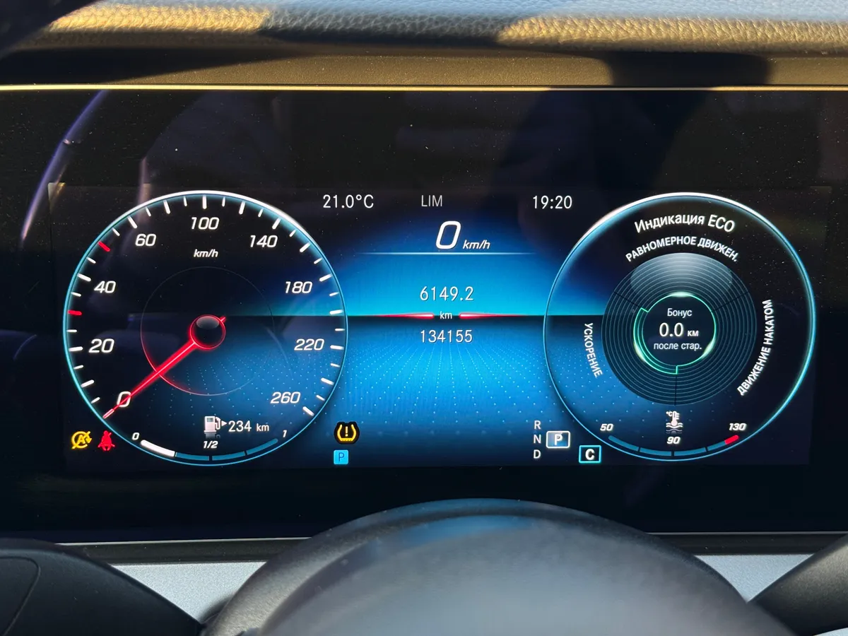 Mercedes-Benz E-Класс 1.6 AT (160 л.с.)