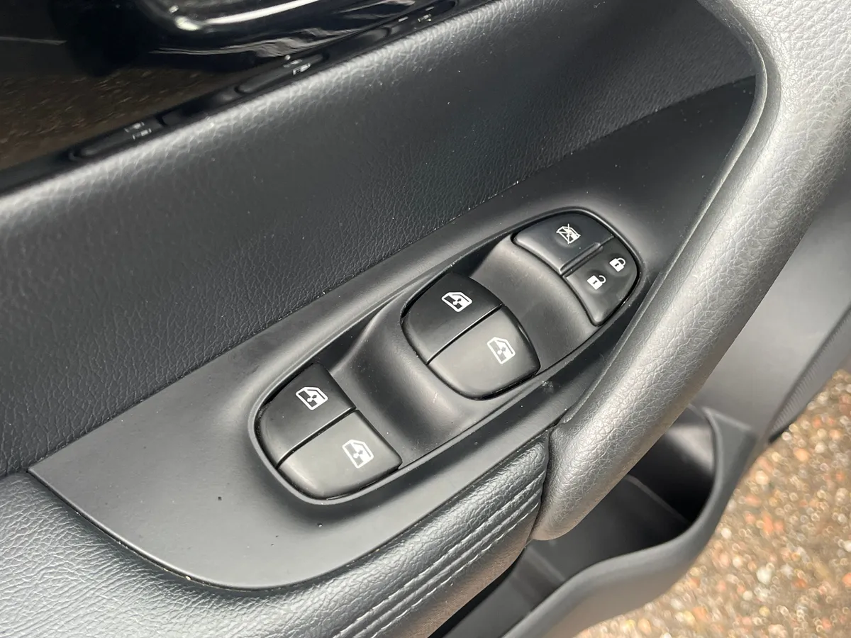Nissan Qashqai 2.0 Xtronic (144 л.с.), 2019 — фото 11