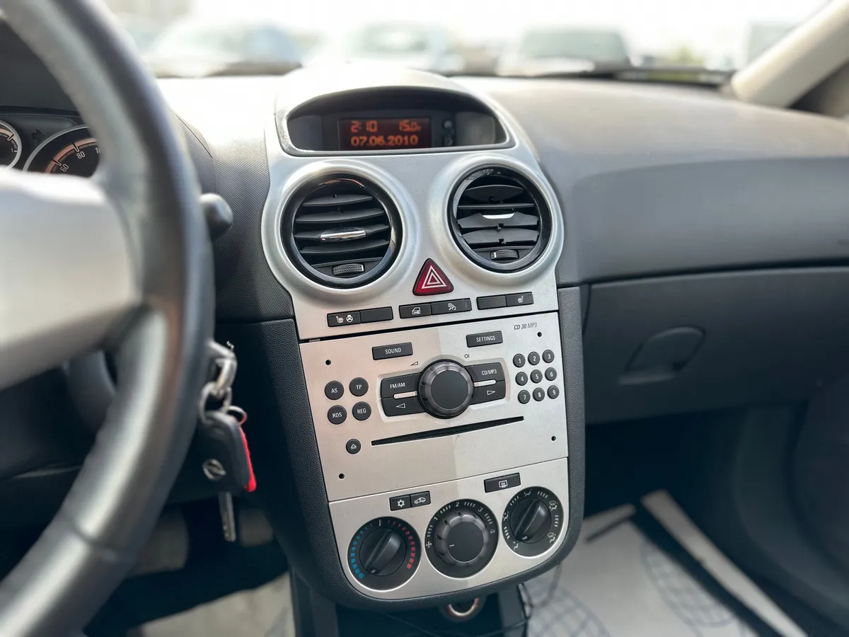 Opel Corsa 1.4 AT (100 л.с.)