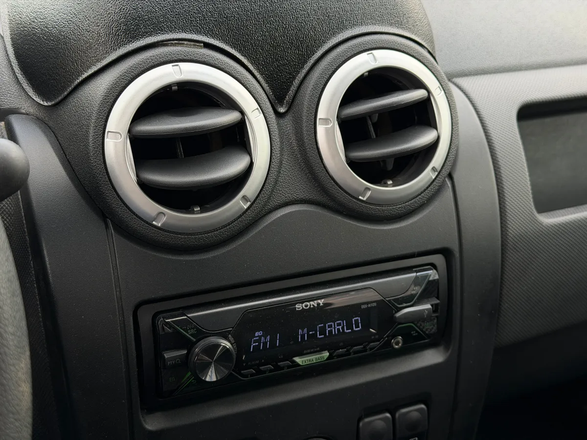 ВАЗ (Lada) Largus 1.6 MT (87 л.с.)