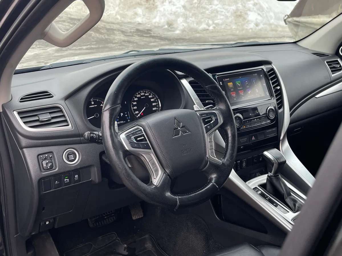 Mitsubishi Pajero Sport 2.4  DI-D AT AWD (181 л.с.)
