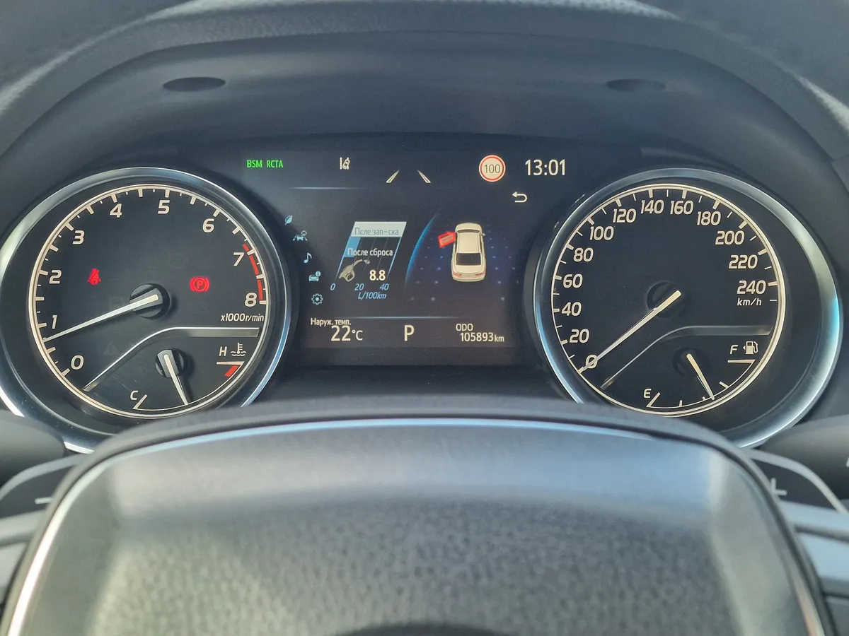 Toyota Camry 3.5 AT (249 л.с.)