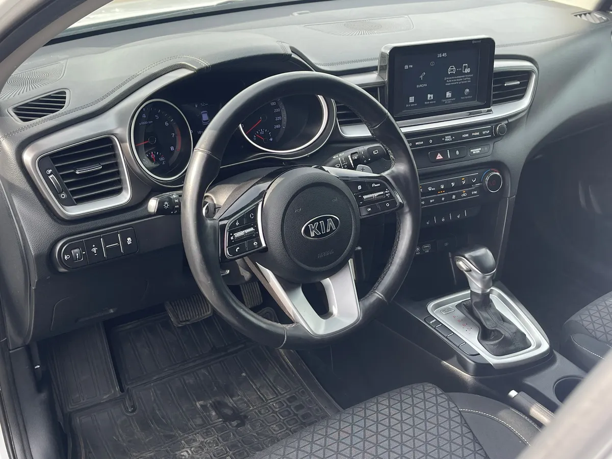 Kia Ceed 1.6 AT (128 л.с.)