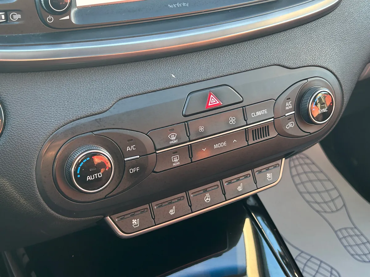 Kia Sorento 2.2 AT 4WD (200 л.с.)