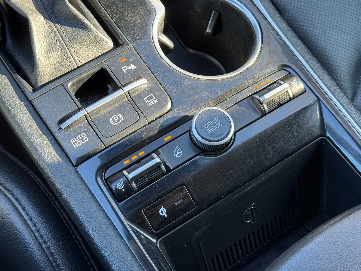 Kia K5 2.5 AT (194 л.с.)