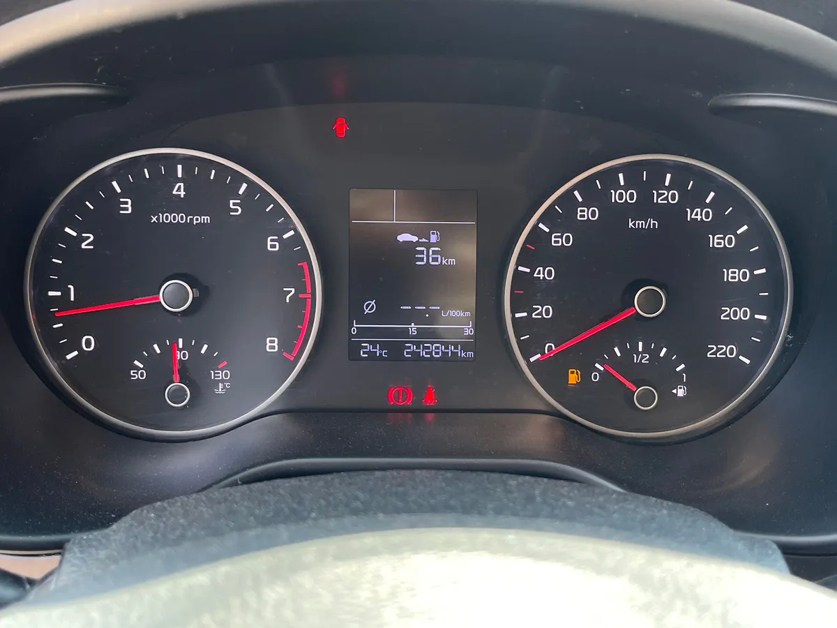 Kia Rio 1.6 MT (123 л.с.)