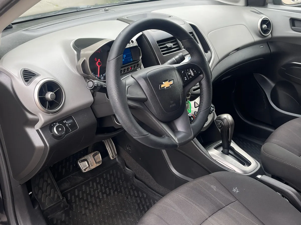 Chevrolet Aveo 1.6 AT (115 л.с.), 2013 — фото 6