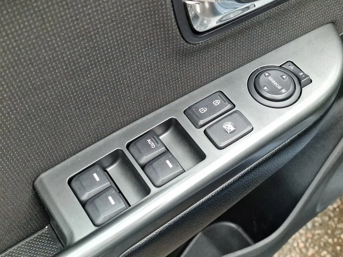 Kia Rio 1.6 AT (123 л.с.)