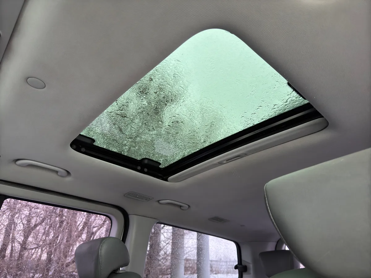 Hyundai Grand Starex 2.5 AT 4WD (145 л.с.)