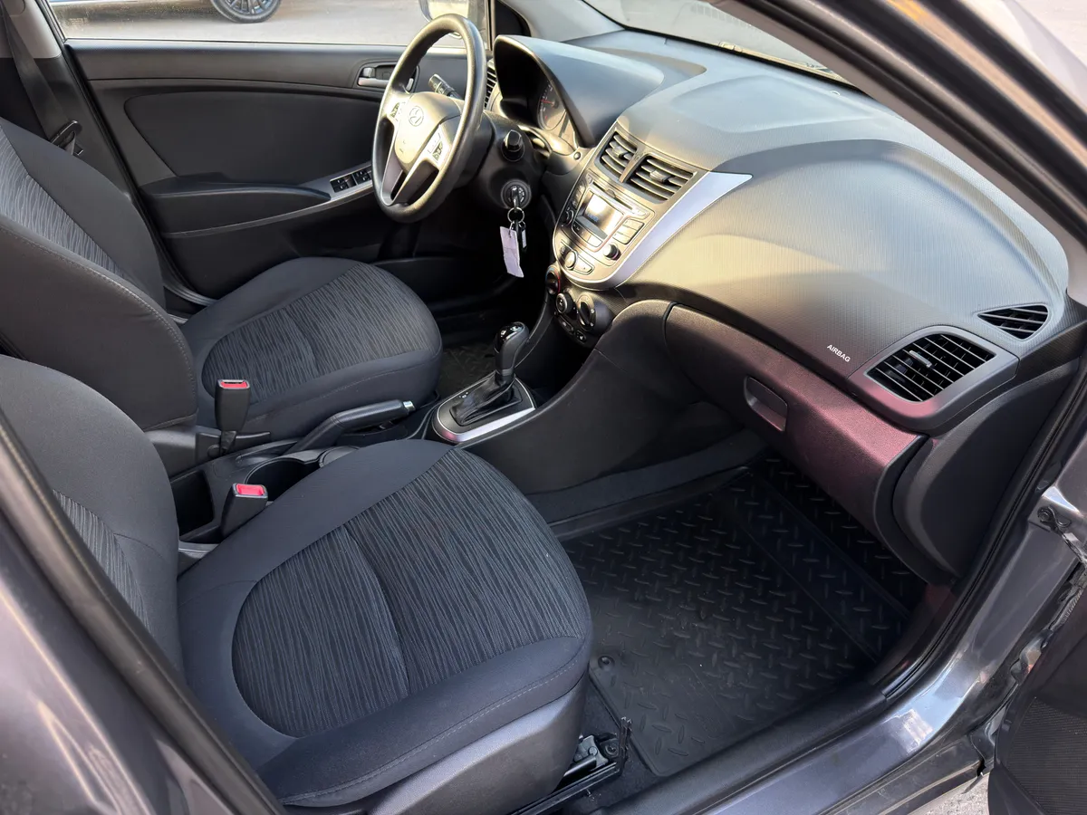 Hyundai Solaris 1.6 AT (123 л.с.)