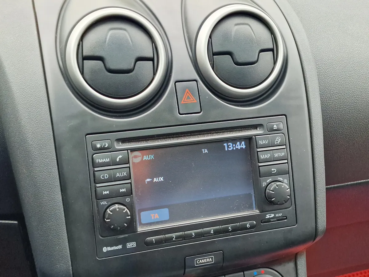 Nissan Qashqai 2.0 CVT AWD (141 л.с.)