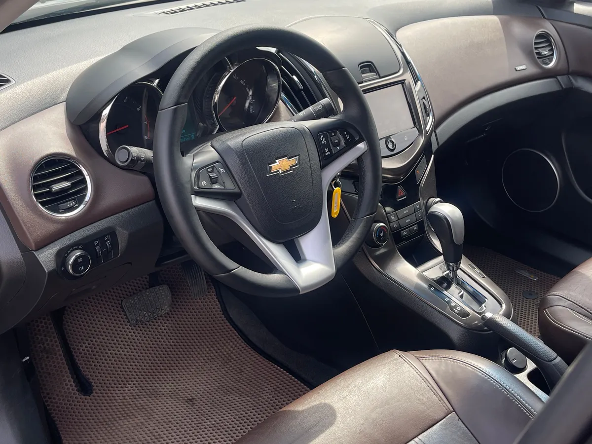 Chevrolet Cruze 1.4 Turbo AT (140 л.с.), 2013 — фото 6