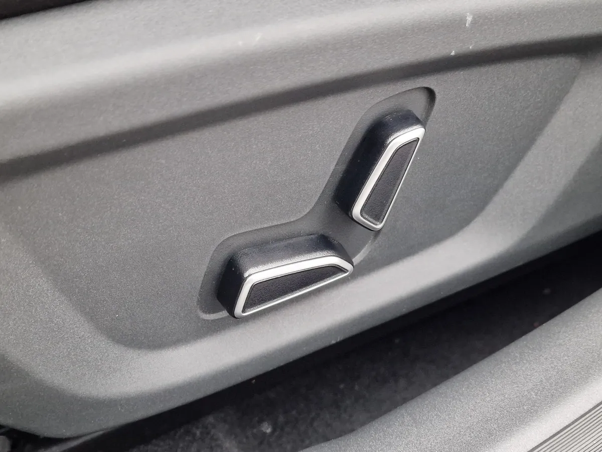 Changan UNI-V 1.5 AMT (181 л.с.)