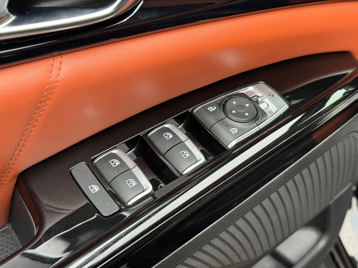 Kia Carnival 3.5 AT (249 л.с.)