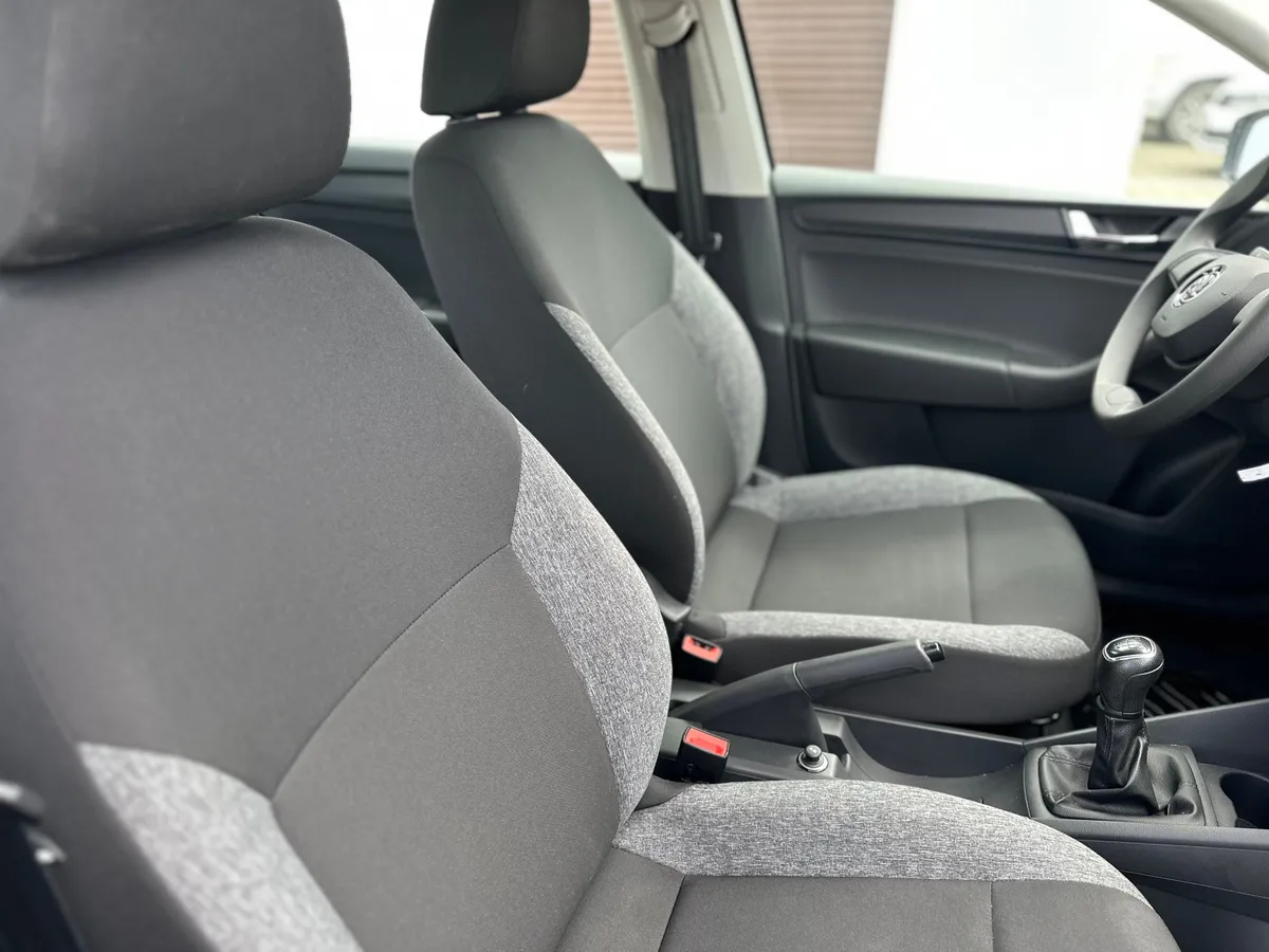 Skoda Rapid 1.6 MT (90 л.с.)