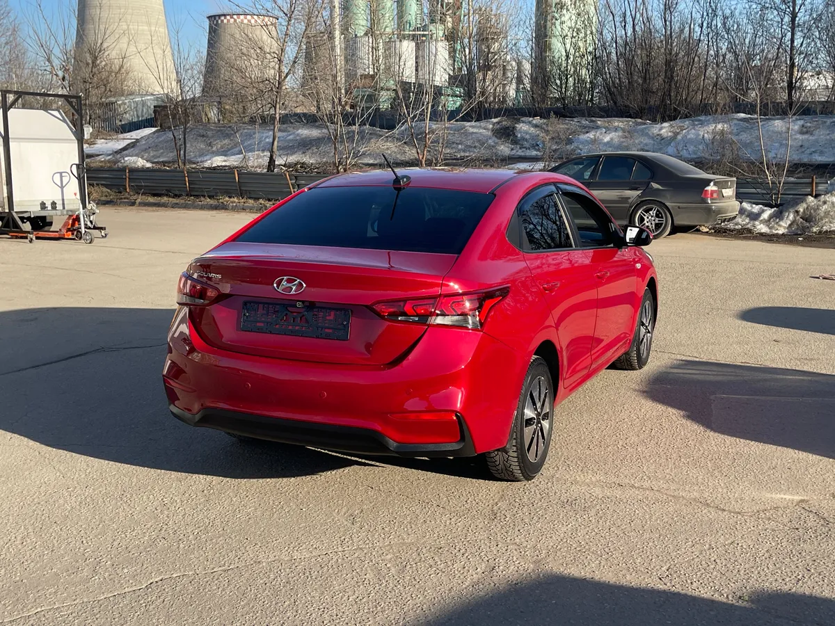 Hyundai Solaris 1.4 AT (100 л.с.)