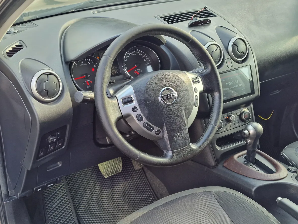 Nissan Qashqai 1.6 CVT FWD (117 л.с.)