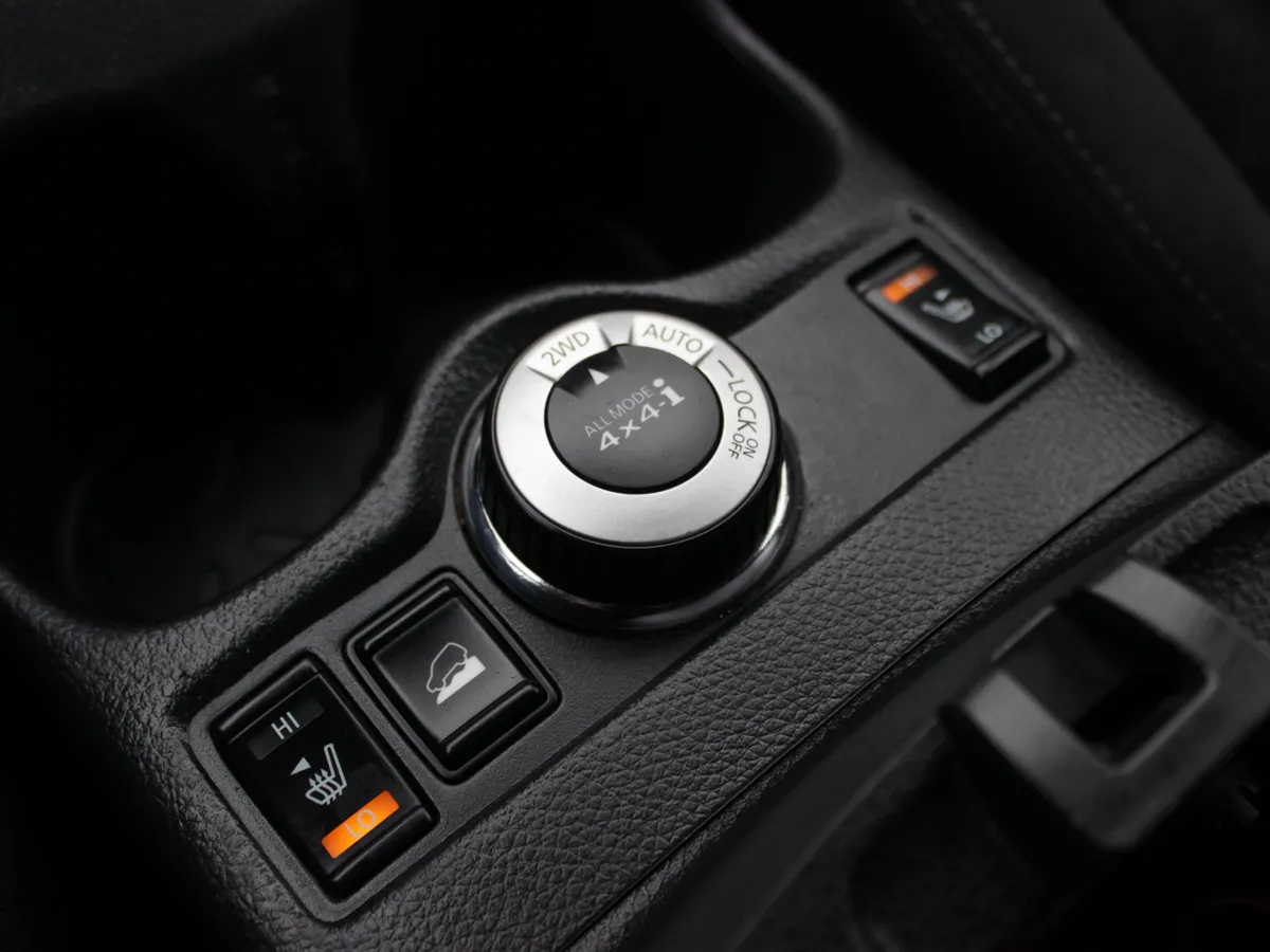 Nissan X-Trail 2.0 CVT AWD (147 л.с.)