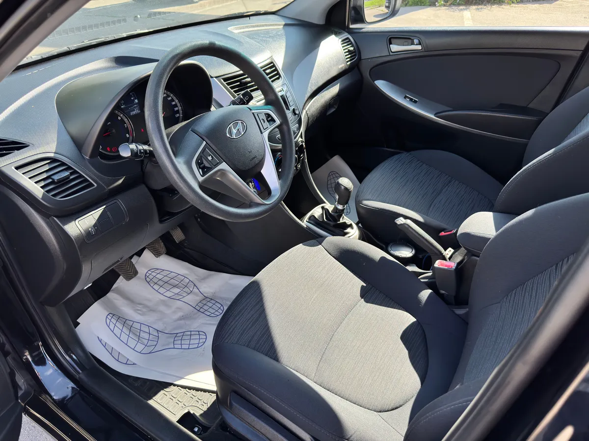 Hyundai Solaris 1.4 MT (107 л.с.)