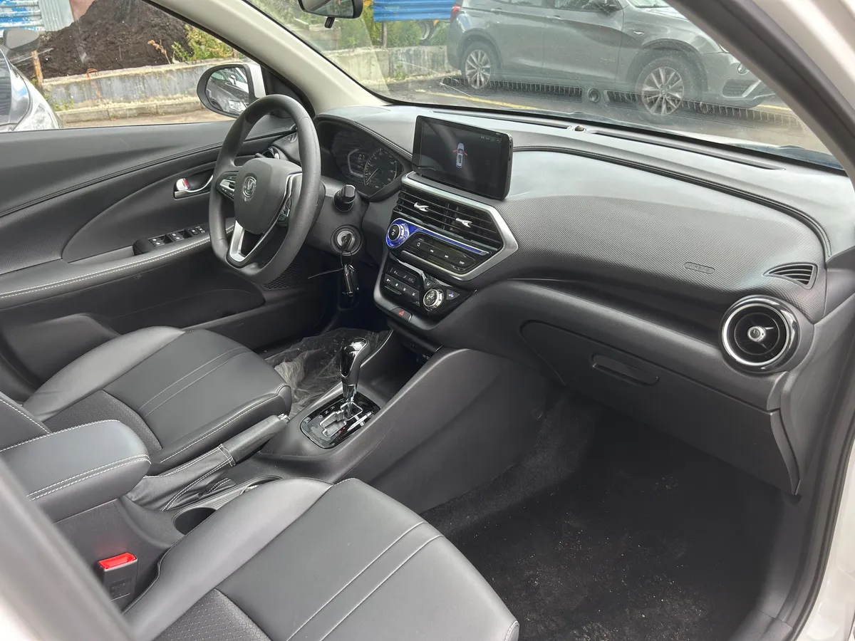 Changan Alsvin 1.5 AMT (107 л.с.)