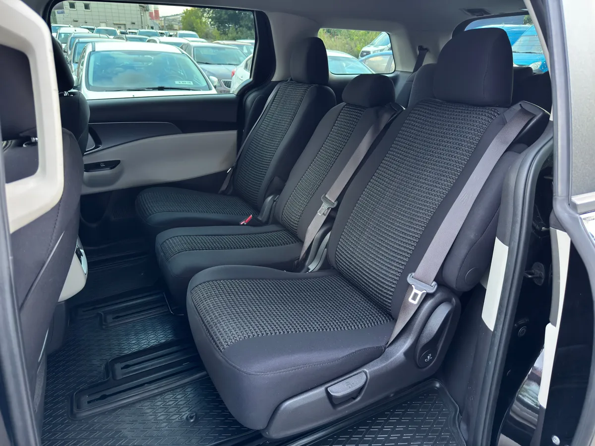 Kia Carnival 2.2 AT (199 л.с.)