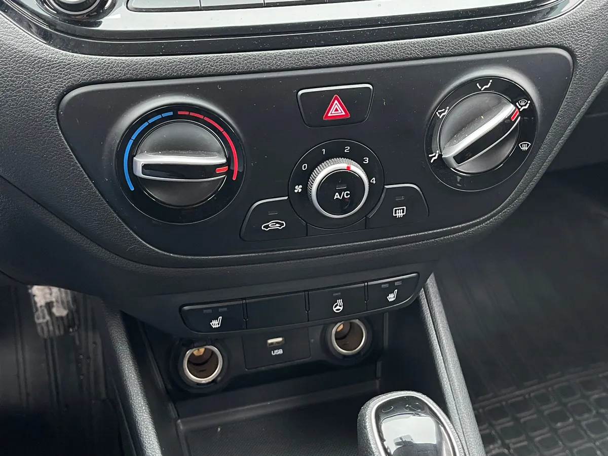 Hyundai Solaris 1.6 AT (123 л.с.)